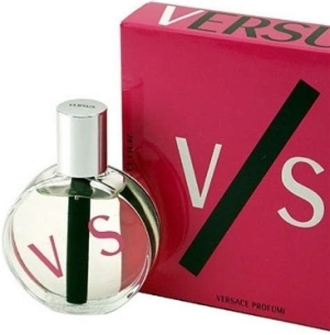 versace vs versus.